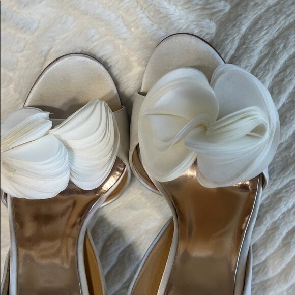 Badgley Mischka “Blossom” Satin Rosette D’Orsay Pumps - Picture 7 of 11